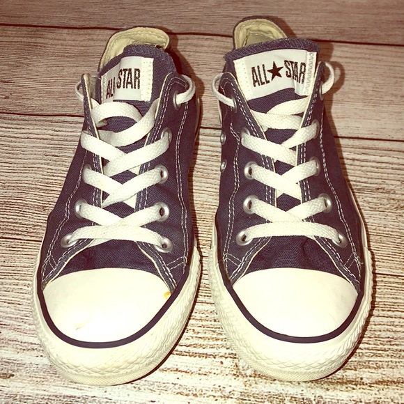 Coverse All Star Size 6 sneakers - Picture 1 of 8